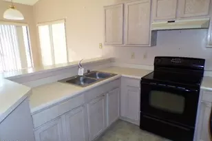 1871 E Westchester Dr, Chandler, AZ 85249 - Photo 7