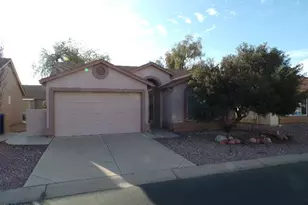 1871 E Westchester Dr, Chandler, AZ 85249 - Photo 3