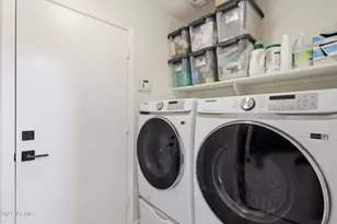 39539 N Dusty Dr, San Tan Valley, AZ 85140 - Photo 17