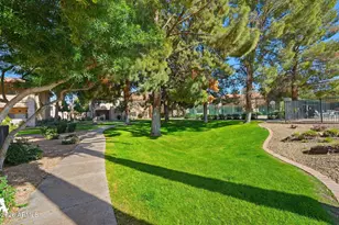 1351 N Pleasant Dr, Chandler, AZ 85225 - Photo 23