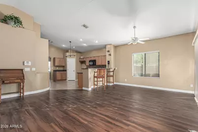 2513 W Novak Way, Phoenix, AZ 85041 - Photo 7