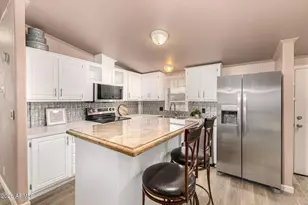 127 E Galvin St, Phoenix, AZ 85086 - Photo 19