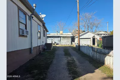 741 E Monroe Street, Globe, AZ 85501 - Photo 5