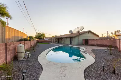 319 E Riviera Drive, Tempe, AZ 85282 - Photo 25