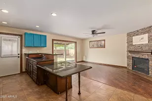 319 E Riviera Dr, Tempe, AZ 85282 - Photo 9