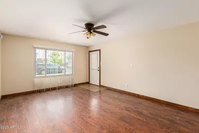 319 E Riviera Drive, Tempe, AZ 85282 - Photo 1