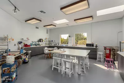 7910 E Camelback Road #312, Scottsdale, AZ 85251 - Photo 17