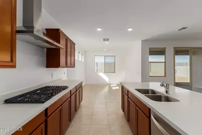 2386 E Dolcetto Drive, San Tan Valley, AZ 85143 - Photo 5