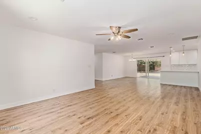 1809 E Concorda Drive, Tempe, AZ 85282 - Photo 3
