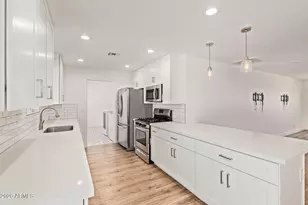 1809 E Concorda Dr, Tempe, AZ 85282 - Photo 7