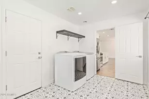 1809 E Concorda Dr, Tempe, AZ 85282 - Photo 19