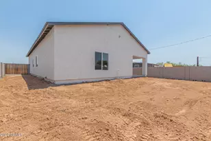 31824 N Poplar St, Wittmann, AZ 85361 - Photo 27