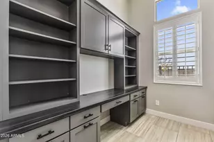 23110 N 76th Ln, Peoria, AZ 85383 - Photo 13