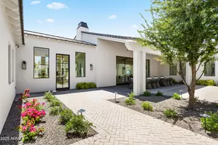 5639 N 68th Pl, Paradise Valley, AZ 85253 - Photo 17