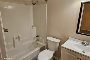 461 W Holmes Ave, Mesa, AZ 85210 - Photo 11