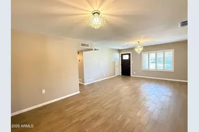 5212 E Cambridge Avenue, Phoenix, AZ 85008 - Photo 9