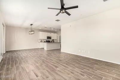 10818 W King Street, Avondale, AZ 85323 - Photo 3