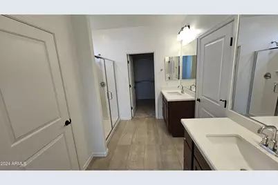 12757 W Parkway Lane, Avondale, AZ 85353 - Photo 5