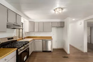 9630 S 9th Ave, Phoenix, AZ 85041 - Photo 9