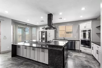 2920 W Glass Lane, Phoenix, AZ 85041 - Photo 13