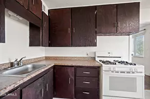 4326 N 13th Pl, Phoenix, AZ 85014 - Photo 9