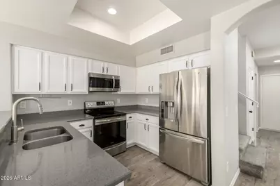 2040 N 106th Avenue, Avondale, AZ 85392 - Photo 9