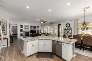 8022 W Donald Dr, Peoria, AZ 85383 - Photo 17