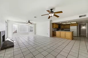 4323 E Ahwatukee Dr, Phoenix, AZ 85044 - Photo 17