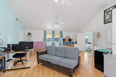 823 N Hill Circle, Mesa, AZ 85203 - Photo 13