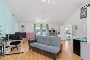 823 N Hill Cir, Mesa, AZ 85203 - Photo 13