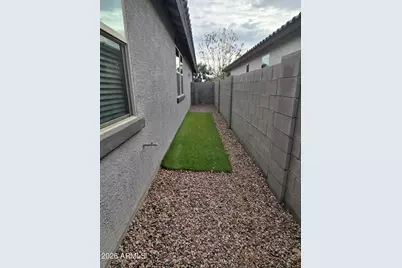 2822 W Blue River Drive, San Tan Valley, AZ 85144 - Photo 37