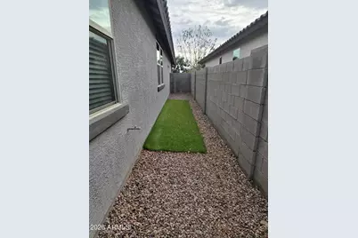 2822 W Blue River Drive, San Tan Valley, AZ 85144 - Photo 37