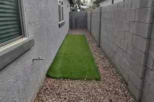 2822 W Blue River Dr, San Tan Valley, AZ 85144 - Photo 37