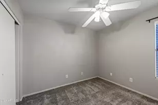 2075 S Peppertree Dr, Gilbert, AZ 85295 - Photo 21