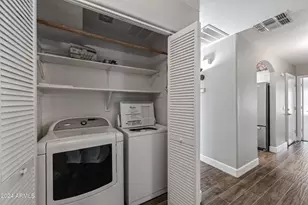 2075 S Peppertree Dr, Gilbert, AZ 85295 - Photo 25