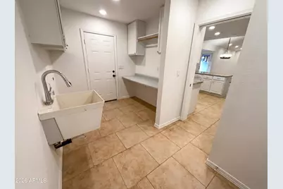 1823 E Juniper Circle, Mesa, AZ 85203 - Photo 11