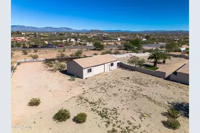 21280 W Vista Royale Drive, Wickenburg, AZ 85390 - Photo 17