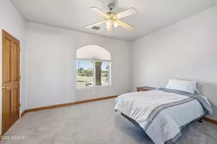 21280 W Vista Royale Dr, Wickenburg, AZ 85390 - Photo 33