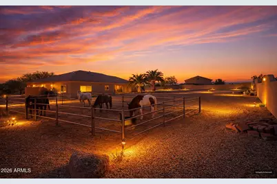 21280 W Vista Royale Drive, Wickenburg, AZ 85390 - Photo 9