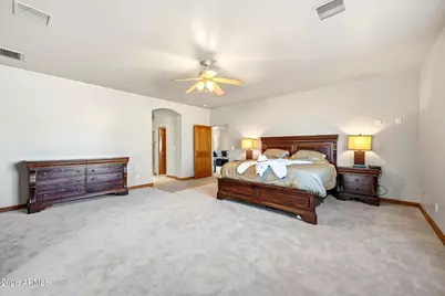 21280 W Vista Royale Drive, Wickenburg, AZ 85390 - Photo 13