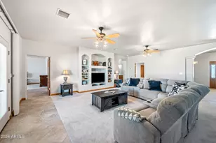 21280 W Vista Royale Dr, Wickenburg, AZ 85390 - Photo 11