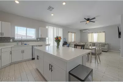 15908 W Ghost Ranch Road, Casa Grande, AZ 85122 - Photo 11