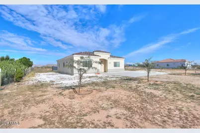 15908 W Ghost Ranch Road, Casa Grande, AZ 85122 - Photo 3
