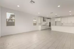 18137 W Watkins St, Goodyear, AZ 85338 - Photo 7