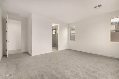 18137 W Watkins Street, Goodyear, AZ 85338 - Photo 15