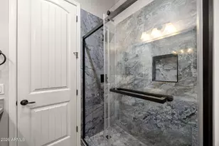 9065 E Leonora St, Mesa, AZ 85207 - Photo 15