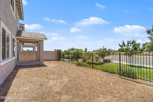 648 S Del Rancho Circle, Mesa, AZ 85208 - Photo 11