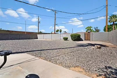 1802 E Meadowbrook Avenue, Phoenix, AZ 85016 - Photo 21