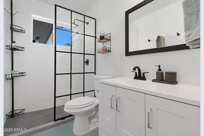 1802 E Meadowbrook Avenue, Phoenix, AZ 85016 - Photo 17