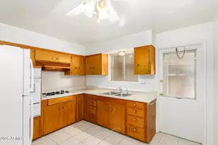 6242 N 12th Pl, Phoenix, AZ 85014 - Photo 5